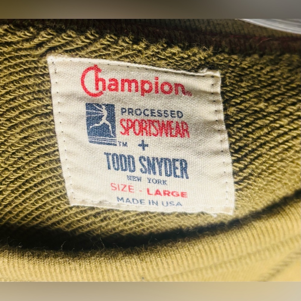 Champion x Todd Snyder Green Fatigue Camo Sweat Shirt Size: Large - Picture 4 of 5